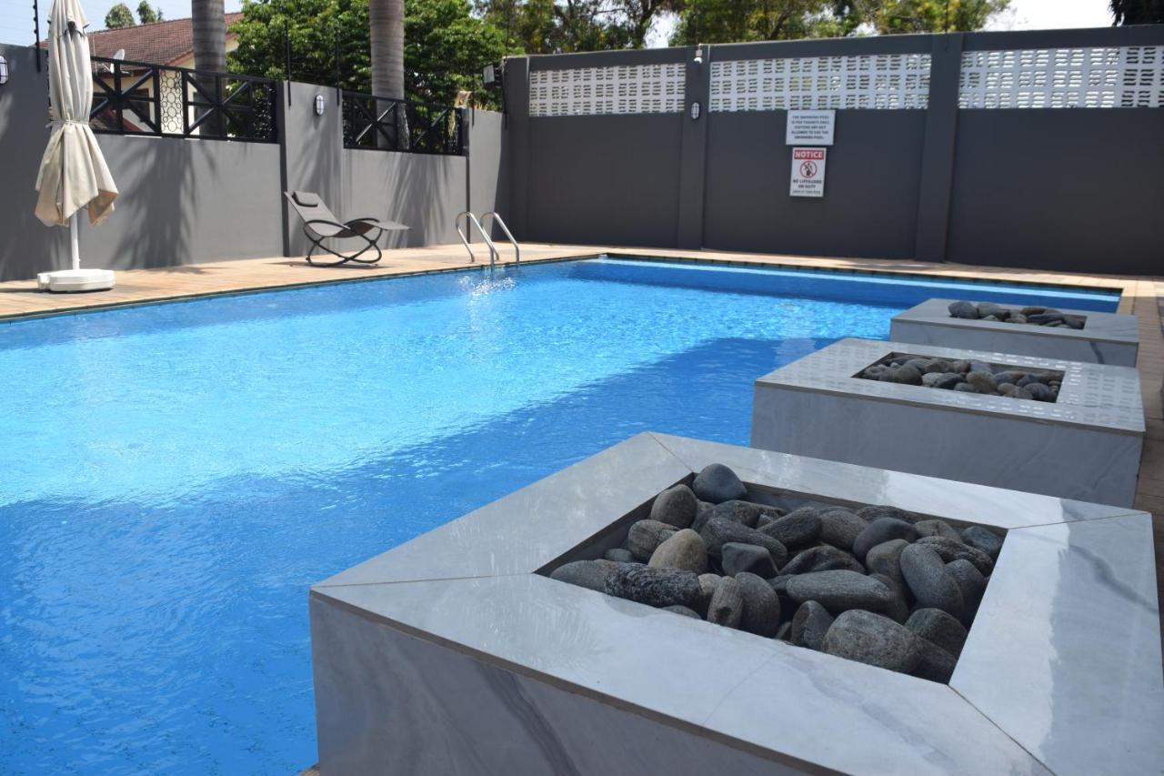 אפרטהוטל אקרה The Pool Labone מראה חיצוני תמונה